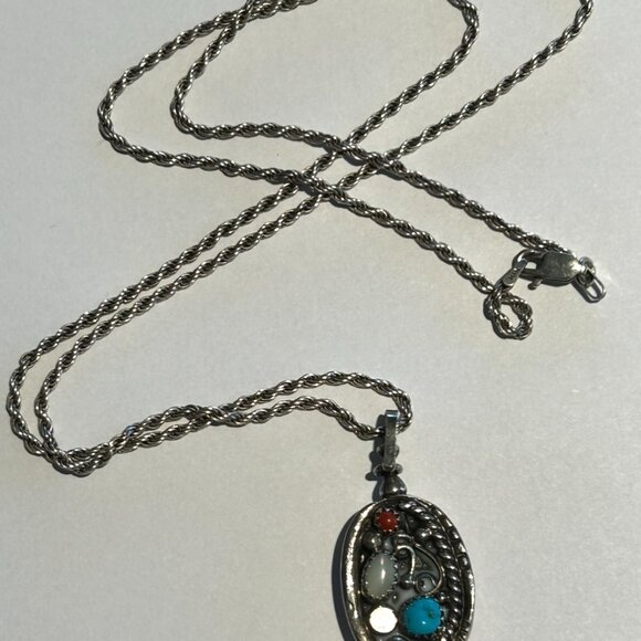 2 sided- Rotates Native American Sterling Pendant with 24" HAN Italy 925 Chain - Picture 5 of 11